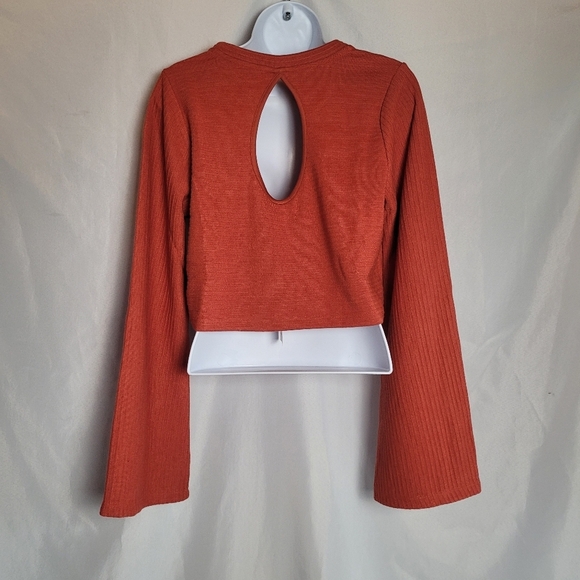 NWT Band of The Free Rust Long Bell Sleeve Cropped Ribbed Top Women's Size M - Picture 6 of 10